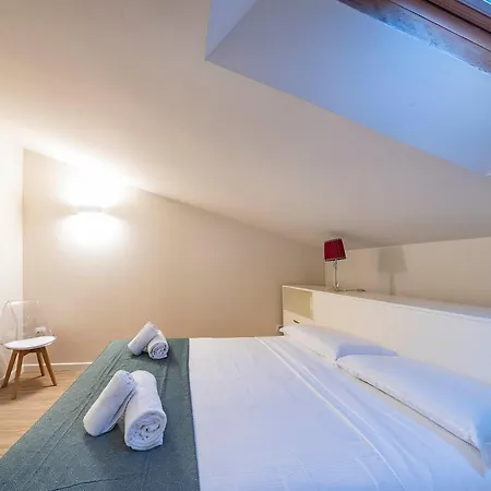 Apartmán Italianflat - Sweet Mansarda In Corso Porta Nuova *