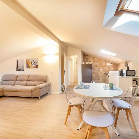 Italianflat - Sweet Mansarda In Corso Porta Nuova * 维罗纳